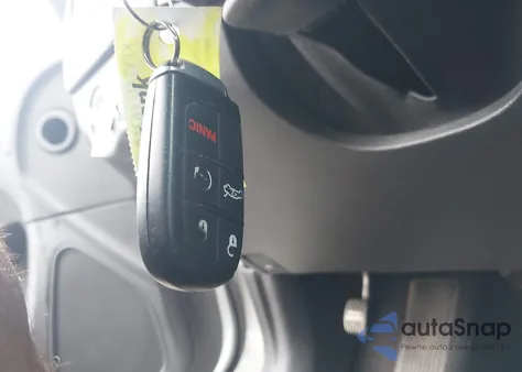 2019 Dodge Charger Sxt Rwd z USA, uszkodzony, nr VIN 2C3CDXBG2KH588944